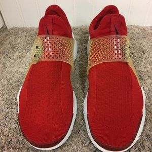 Nike Sock Dart Men’s Size US 10, Red 819686-601 Slip On Athletic RARE, 2015?
